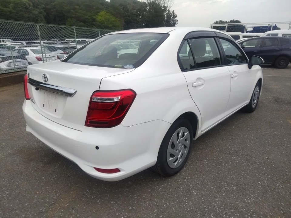 Toyota Corolla Axio NRE161 2021